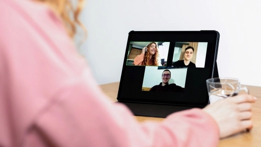 merekam video meeting